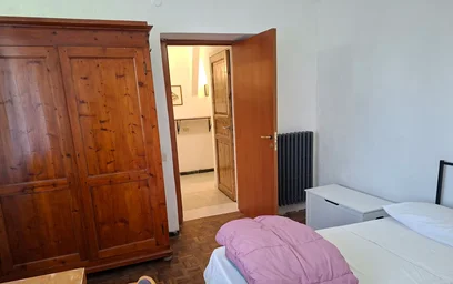 Chambre partagée à Via Giacomo di Mino il Pellicciaio, image 2 de 5