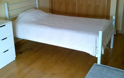 Chambre privée à Avenida de Berlim, Lisbon, image 3 de 10