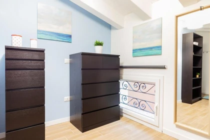 Quarto privado em Viale Alfredo Oriani, imagem 7 de 23