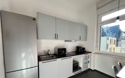 Stanza privata in Saalburgallee, Bornheim, immagine 5 di 10
