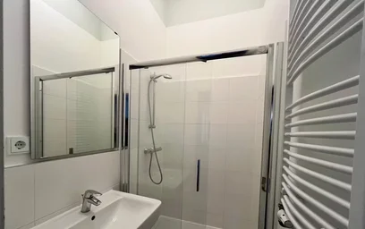 Stanza privata in Saalburgallee, Bornheim, immagine 9 di 10