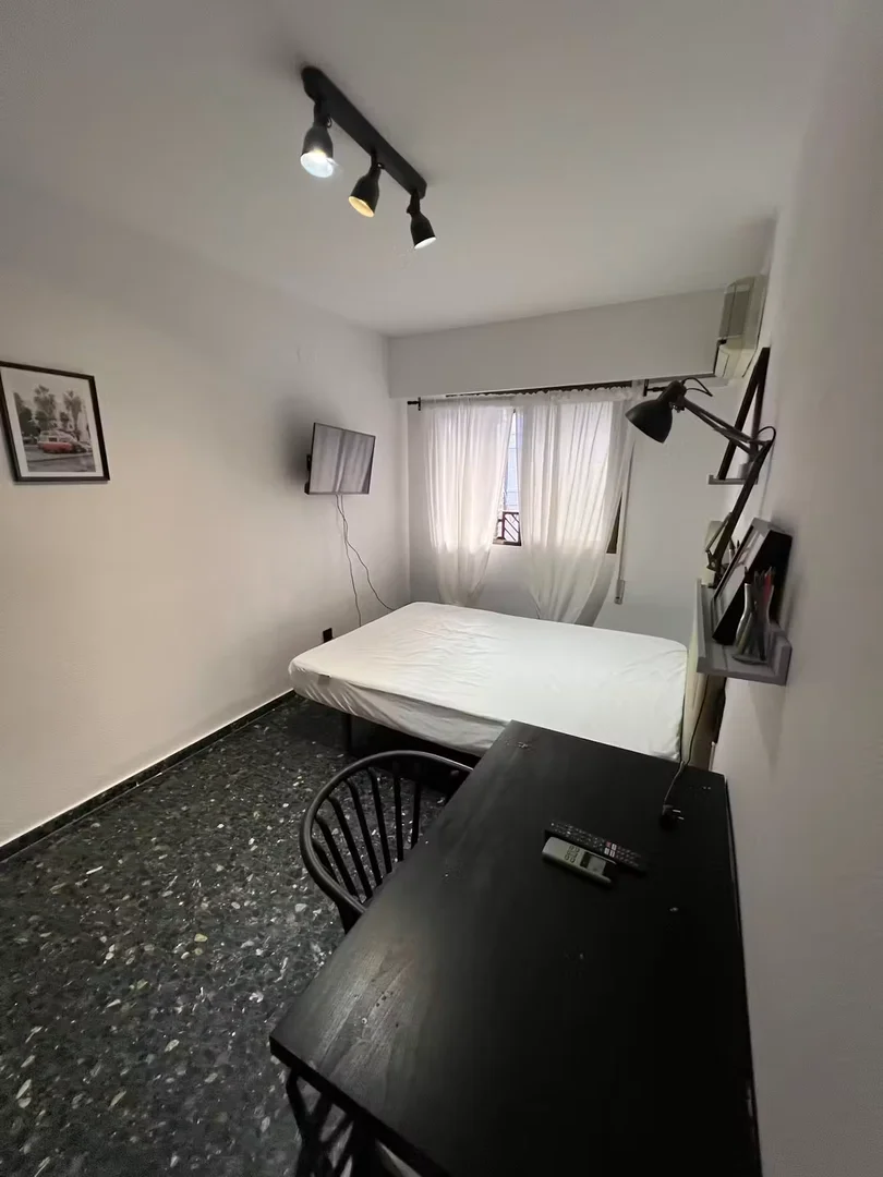 Quarto de estudante funcional perfeito para estudar em 