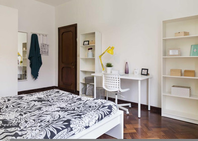 Private room at Viale Giovanni Vicini, 20, 40134 Bologna BO, Italy, image 1 of 10