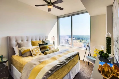 Stanza privata in Stone Canyon Road, immagine 28 di 28