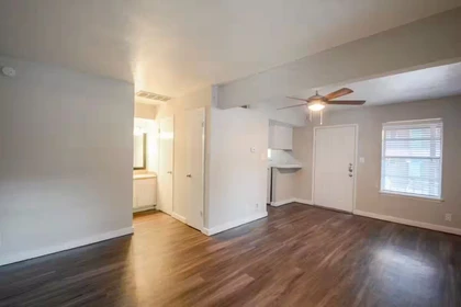 Chambre à louer dans un appartement en colocation à Austin