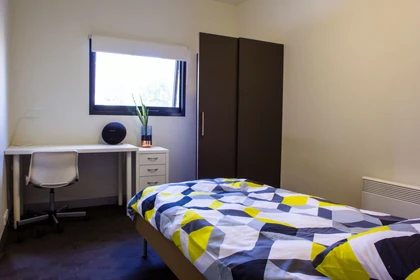 Zimmer mit Doppelbett zu vermieten Melbourne