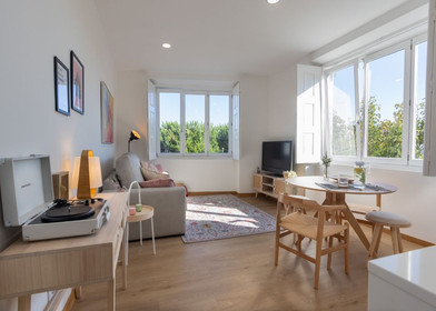 Appartamento in Avenida dos Combatentes da Grande Guerra 13, immagine 1 di 10