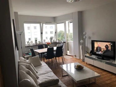 Apartamento moderno y luminoso en Malmo