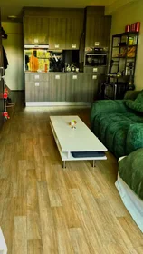 Habitación compartida en Attackvägen, Barkarby, imagen 1 de 10