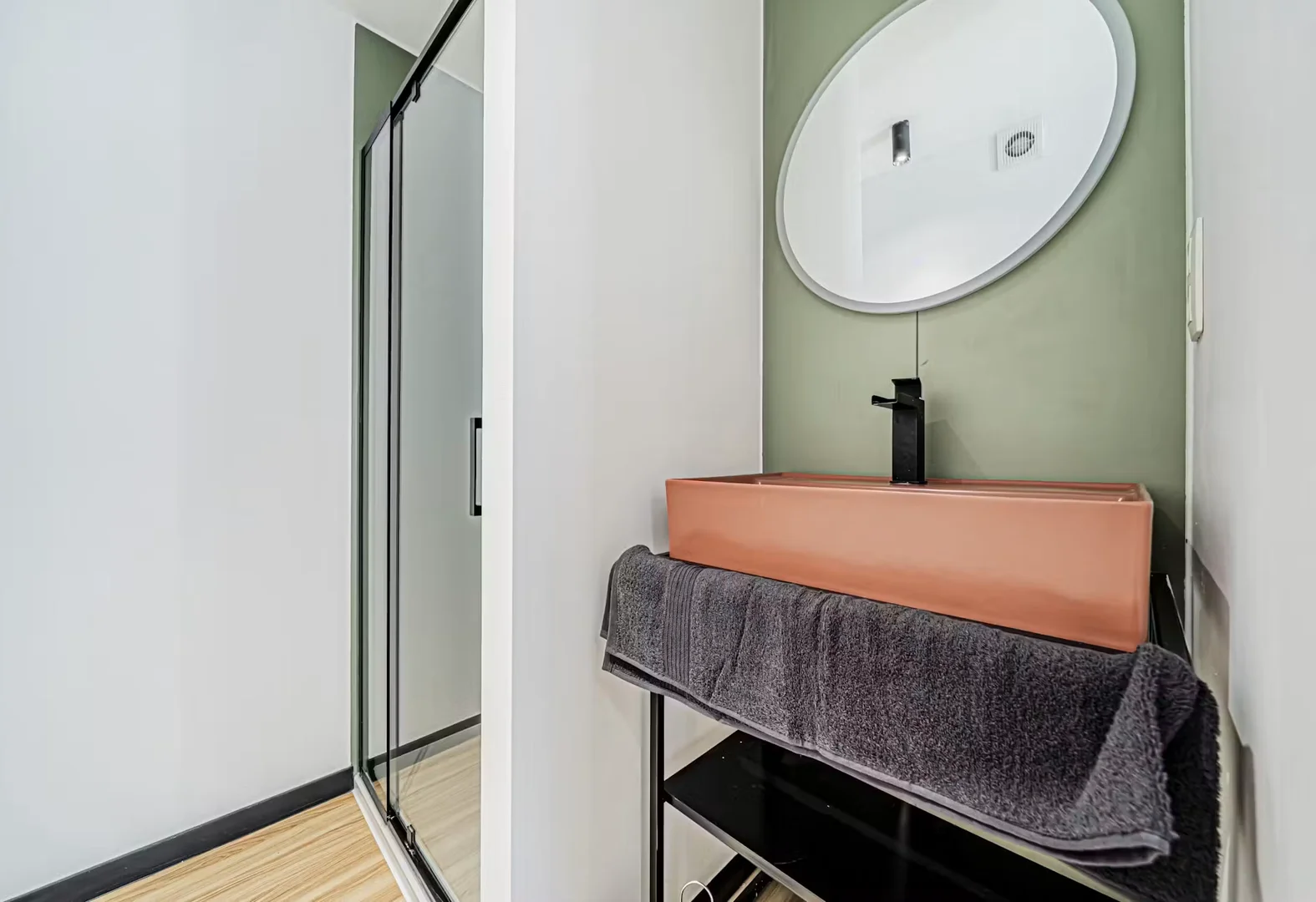 Quarto acolhedor para estudantes disponível em 