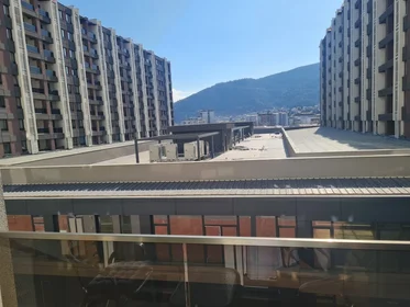 Dairenin tamamı konumu 3rd Macedonian Brigade Boulevard, 11 12 görüntüsü
