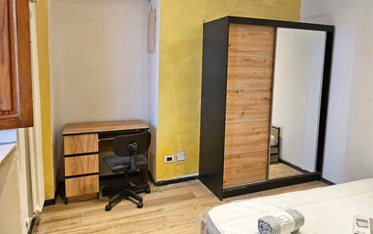 Habitación privada en Corso Novara, Barriera di Milano, imagen 2 de 10