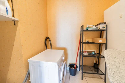 Habitación privada en 9 rue de Londres, imagen 4 de 15