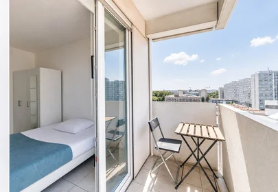 Habitación privada en 9 rue de Londres, imagen 6 de 15