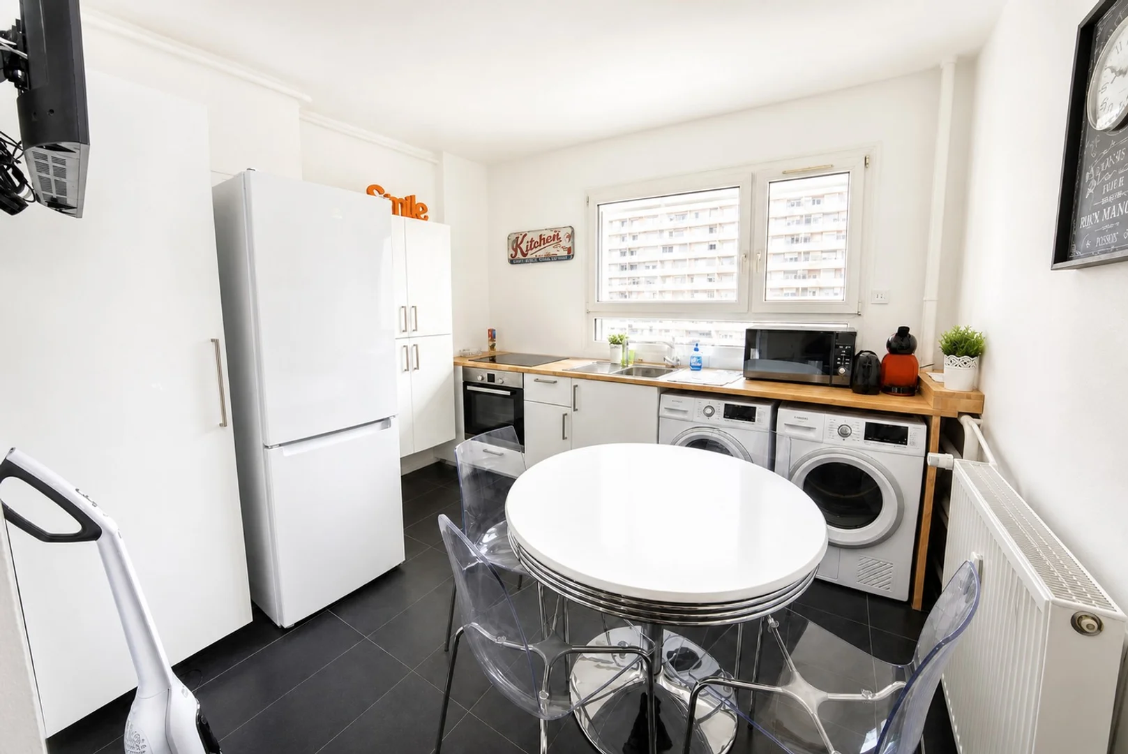 Habitación acogedora para estudiantes disponible en 