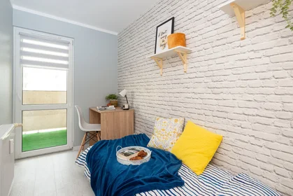 Privatzimmer in der os. Osiedle Oświecenia 13, bild 1 von 10