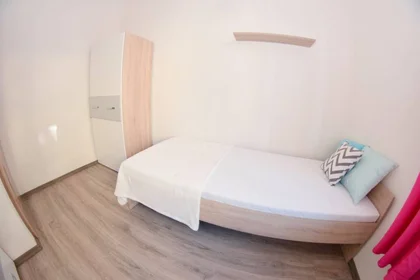 Prywatny pokój Al. Juliusza Słowackiego 37, obraz 1 10