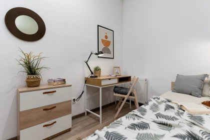 Privatzimmer in der Al. Juliusza Słowackiego 37, bild 1 von 10