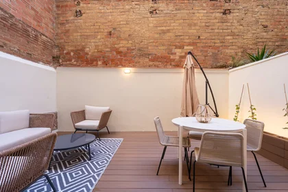 Apartamento inteiro em Carrer de Padilla, Sagrada Familia, imagem 10 de 10
