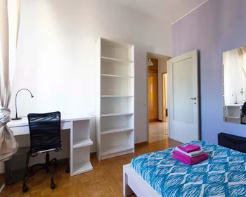 Private room at 22, Viale Certosa, Milano, 20100, image 6 of 19