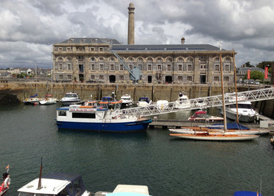 Two bedroom accommodation in Plymouth