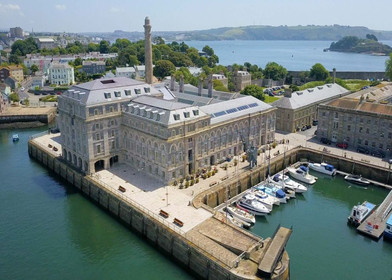 Two bedroom accommodation in Plymouth