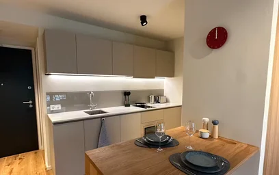 Entire apartment at Lahnstraße, Innenstadt I, image 1 of 8