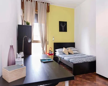 Privatzimmer in der Viale Giovanni Vicini, 20, 40134 Bologna BO, Italy, bild 1 von 10