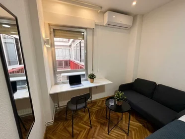 Habitación privada en Calle Lucano, San Blas-Canillejas, imagen 3 de 10