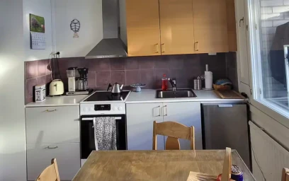 W pełni umeblowane mieszkanie w {area}