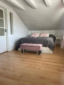 Entire apartment at Värnlundsgatan 12, image 21 of 23