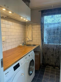Entire apartment at Värnlundsgatan 12, image 7 of 23
