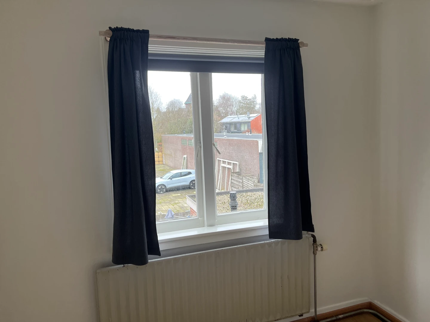 Niedrogi pokój studencki blisko kampusu w 