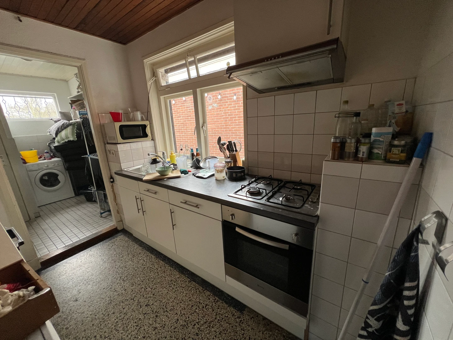 Pokój do wynajęcia w mieszkaniu studenckim w , w pełni umeblowany