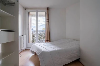 Quarto privado em 75017, imagem 1 de 3