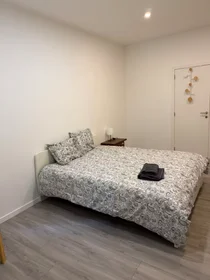 Privatzimmer in der Rue Astrid, Gosselies, bild 1 von 9
