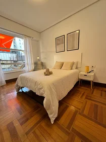 Mehrbettzimmer in der Diego Lopez Haroko Kale Nagusia, Abando, bild 8 von 10