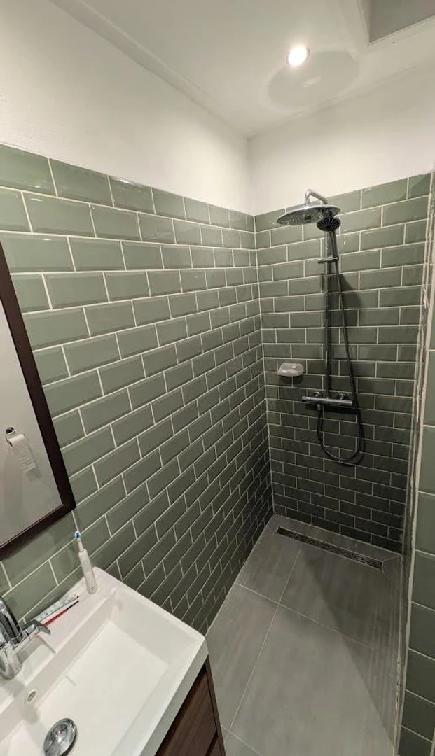 Chambre d'étudiant bon marché à proximité du campus dans 