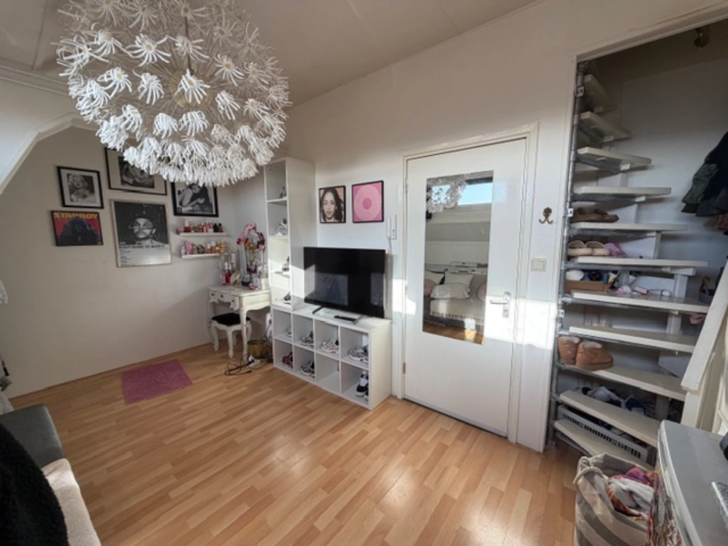 Przyjazny dla studentów pokój w  z nowoczesnymi udogodnieniami