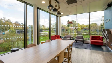 Studio im Wohnheim in der Walnut Tree Cl, Guildford GU14JF, United Kingdom          , bild 30 von 36