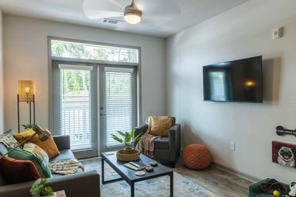 Alojamiento entero en residencia en 315 Freys Gin Road Marietta, GA 30067, imagen 2 de 18