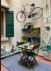 Privatzimmer in der Via Broccaindosso, San Vitale, bild 3 von 10