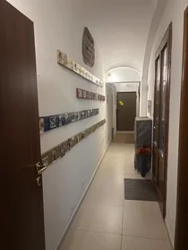 私人房间 在 Via Broccaindosso, San Vitale, 10的图像6