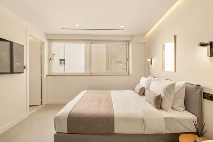 Entire apartment at Mpotasi, Athens, image 2 of 10