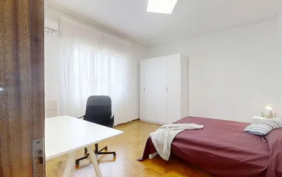 Privatzimmer in der Via Angelo Pizzamano, bild 3 von 10