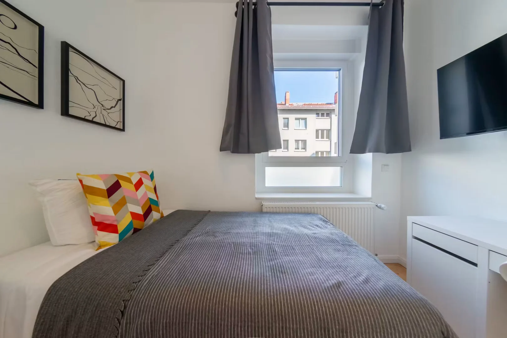 Komfortables und geräumiges Studentenzimmer in