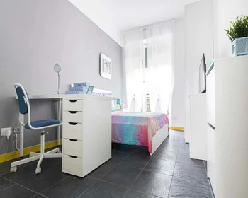 Private room at 35, Viale Brianza, Milano, 20127, image 2 of 16