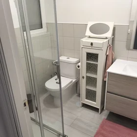 Stanza privata in Calle Maestro Marqués 18, immagine 11 di 31