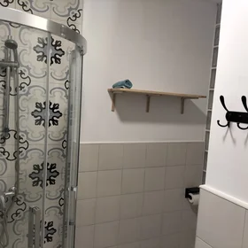 Stanza privata in Calle Maestro Marqués 18, immagine 16 di 31