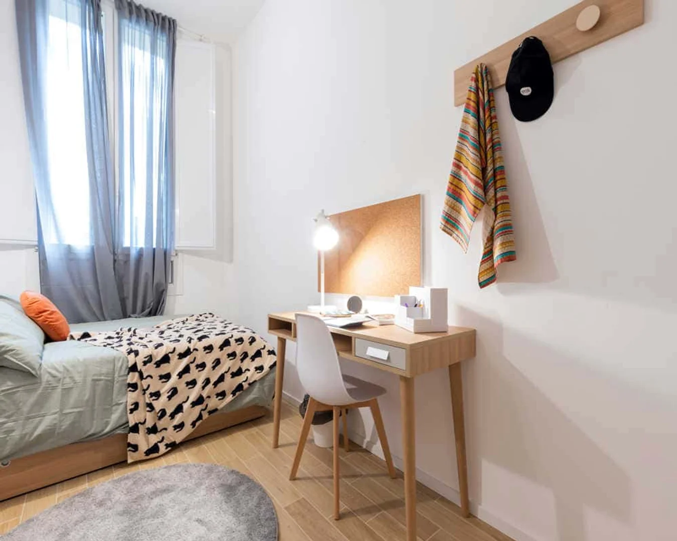 Chambre d'étudiant économique avec emplacement pratique dans 